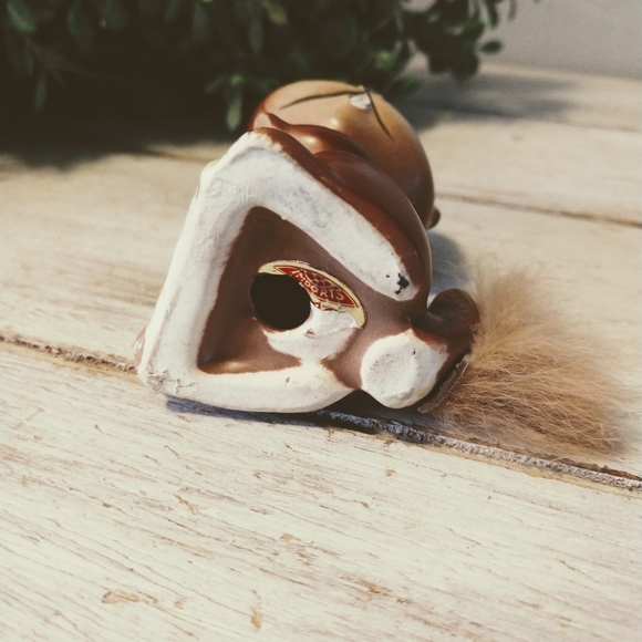 Enesco Vtg Hairy Furry Chipmunk Judgemental Beaver Figurine Kitschy Home Decor - Picture 3 of 6